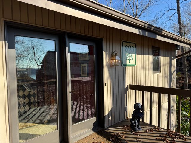 893 Lily Creek Lane, Jamestown, KY 42629