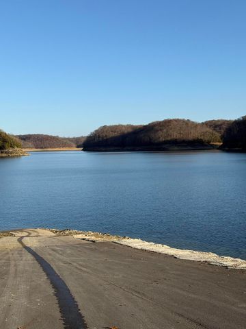 893 Lily Creek Lane, Jamestown, KY 42629