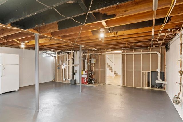 5 Ronald Ln, Shrewsbury, MA 01545