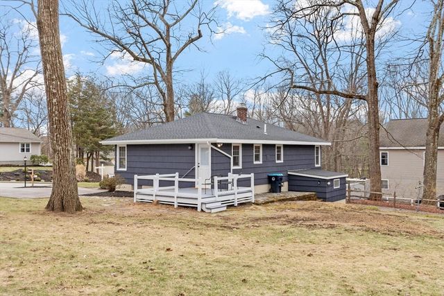 5 Ronald Ln, Shrewsbury, MA 01545