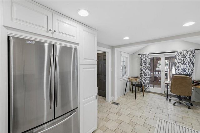 173 Mammoth Road, Manchester, NH 03109