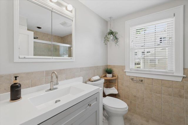 173 Mammoth Road, Manchester, NH 03109