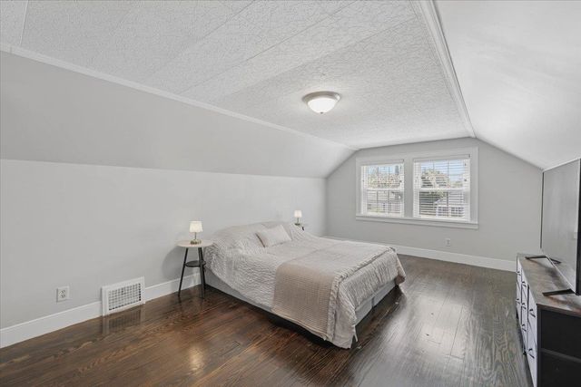 173 Mammoth Road, Manchester, NH 03109