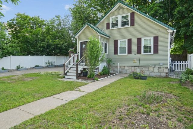 173 Mammoth Road, Manchester, NH 03109