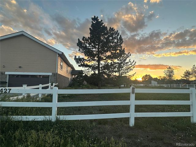 10427 Ammons Street, Broomfield, CO 80021