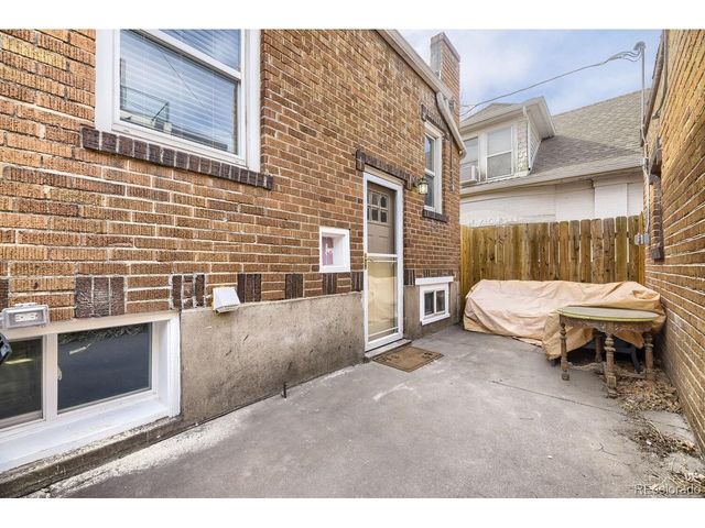 935 E Virginia Ave, Denver, CO 80209