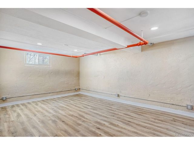 935 E Virginia Ave, Denver, CO 80209