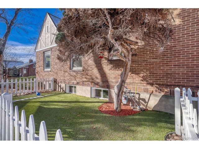 935 E Virginia Ave, Denver, CO 80209