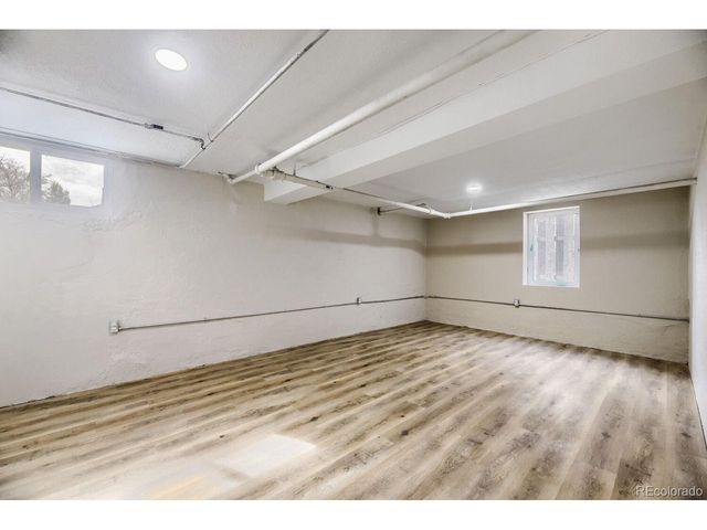 935 E Virginia Ave, Denver, CO 80209