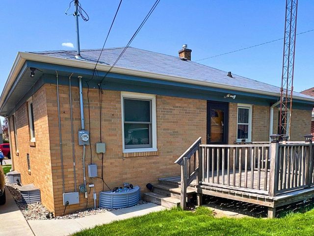 2401 Kearney AVENUE, Racine, WI 53403