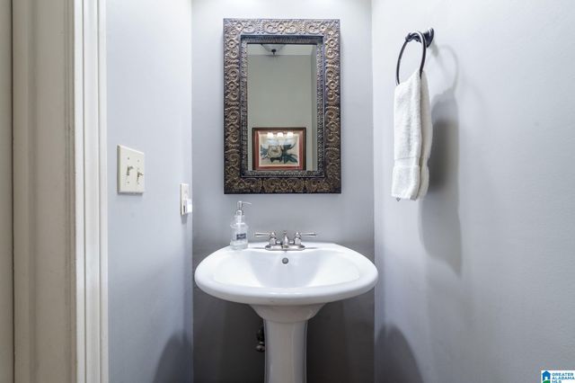 2021 SHAGBARK ROAD, Hoover, AL 35244