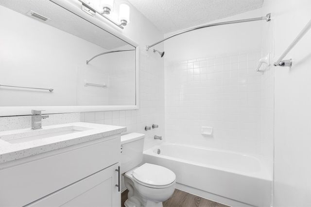 17900 NE 31st Court 1117, Aventura, FL 33160