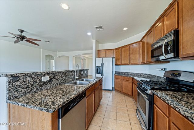 6681 S Via Diego De Rivera, Tucson, AZ 85757