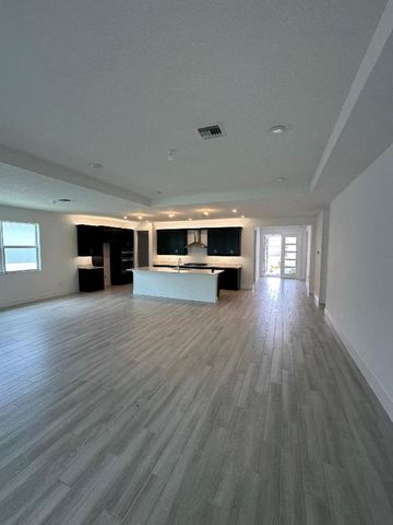 12166 Viridian Boulevard, Port St. Lucie, Port St Lucie, FL 34987