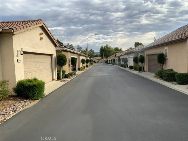 256 Four Seasons, Hemet, CA 92545