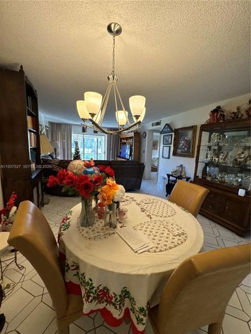 6080 NW 44th Street 107, Lauderhill, FL 33319