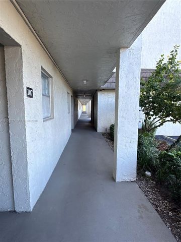 6080 NW 44th Street 107, Lauderhill, FL 33319