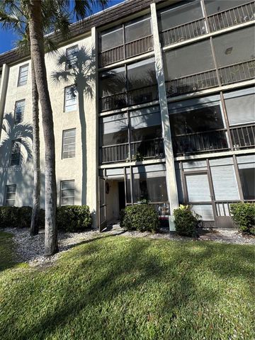 6080 NW 44th Street 107, Lauderhill, FL 33319