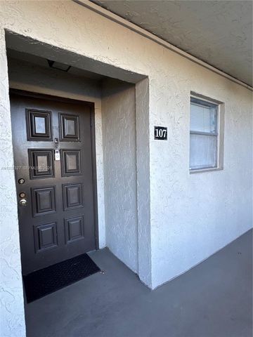 6080 NW 44th Street 107, Lauderhill, FL 33319
