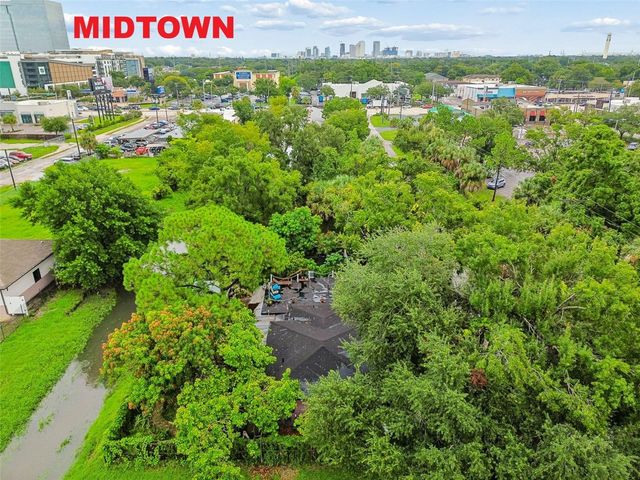 3823 W LEMON STREET, Tampa, FL 33609