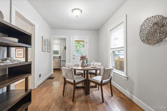 6733 Buckingham Place, Cincinnati, OH 45227