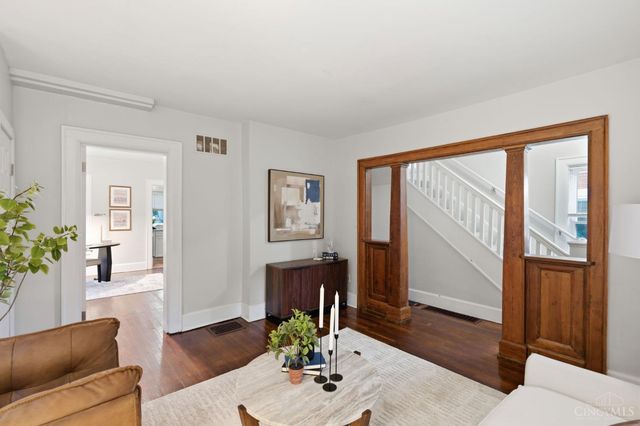 6733 Buckingham Place, Cincinnati, OH 45227
