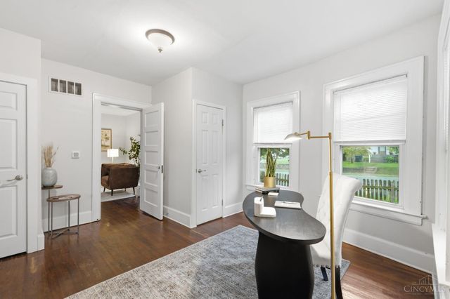 6733 Buckingham Place, Cincinnati, OH 45227