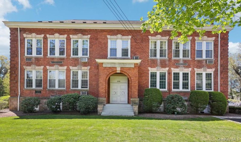 215 Washington Street 19, Tappan, NY 10983
