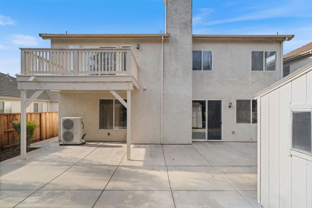 4925 Bay View Cir, Stockton, CA 95219