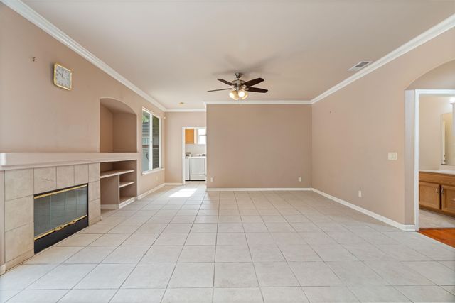 4925 Bay View Cir, Stockton, CA 95219