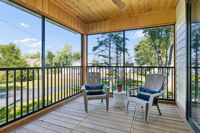 18546 Langly Avenue N, Marine On Saint Croix, MN 55047