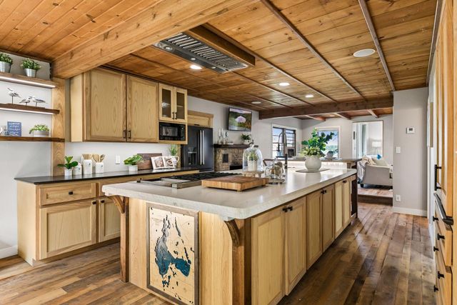 18546 Langly Avenue N, Marine On Saint Croix, MN 55047