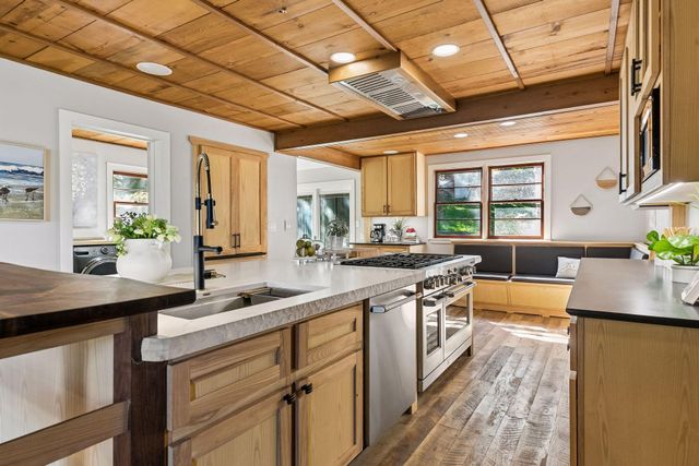 18546 Langly Avenue N, Marine On Saint Croix, MN 55047