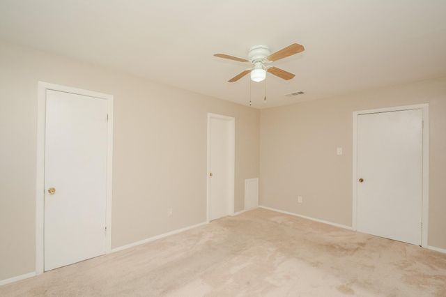 7435 Carew Street, Houston, TX 77074