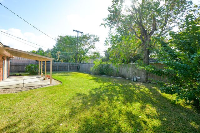 7435 Carew Street, Houston, TX 77074