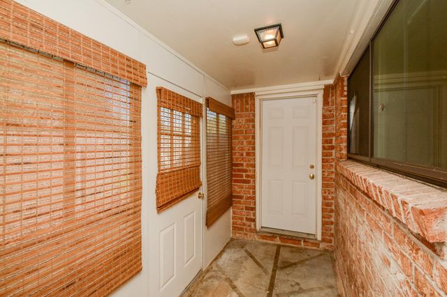 7435 Carew Street, Houston, TX 77074