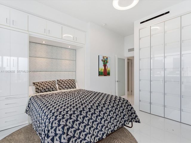 100 Lincoln Rd PH10, Miami Beach, FL 33139