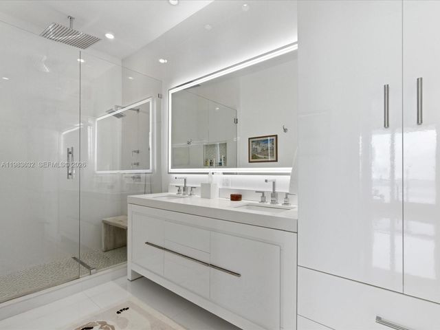 100 Lincoln Rd PH10, Miami Beach, FL 33139