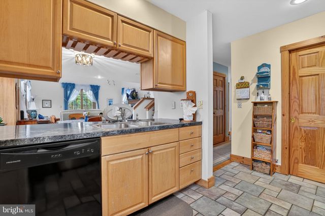 5119 BLAKE POINT RD, Chincoteague Island, VA 23336