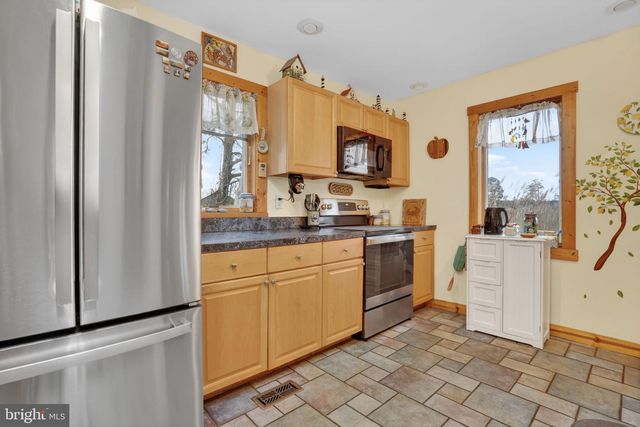 5119 BLAKE POINT RD, Chincoteague Island, VA 23336