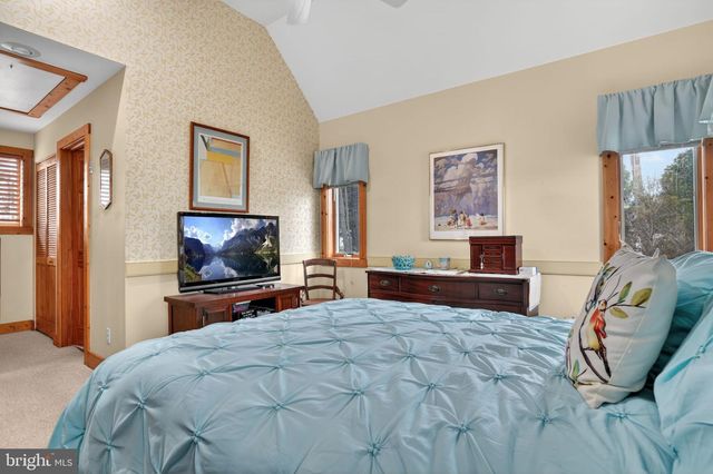 5119 BLAKE POINT RD, Chincoteague Island, VA 23336