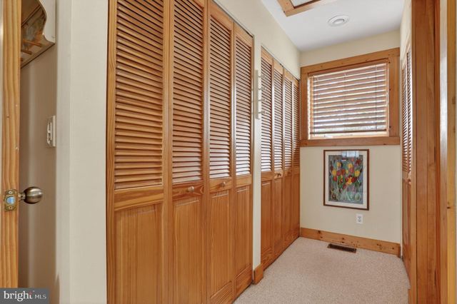 5119 BLAKE POINT RD, Chincoteague Island, VA 23336