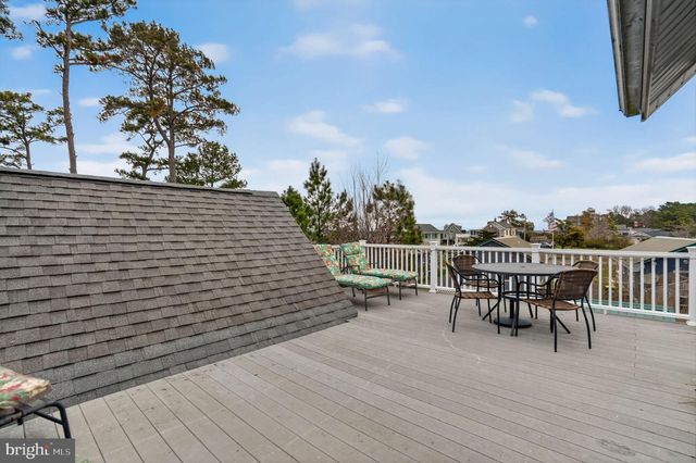 5119 BLAKE POINT RD, Chincoteague Island, VA 23336