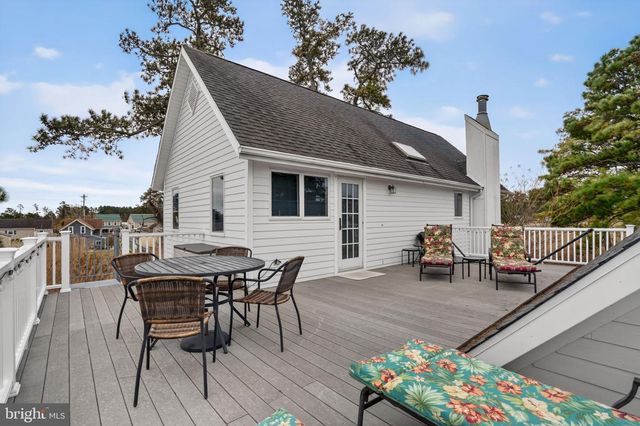 5119 BLAKE POINT RD, Chincoteague Island, VA 23336