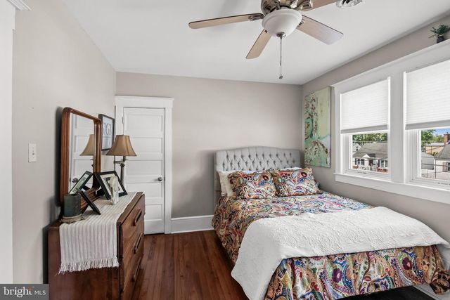 615 N WALNUT AVE, Magnolia, NJ 08049