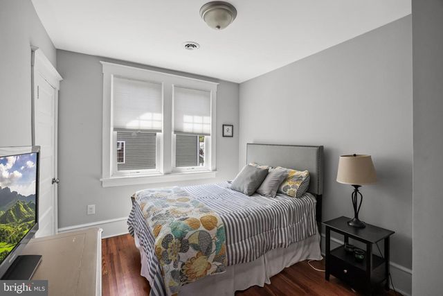 615 N WALNUT AVE, Magnolia, NJ 08049