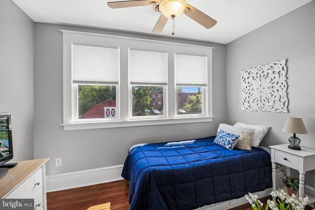 615 N WALNUT AVE, Magnolia, NJ 08049