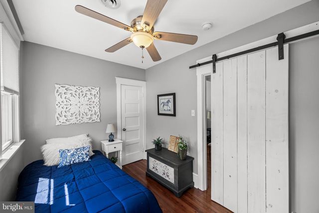 615 N WALNUT AVE, Magnolia, NJ 08049