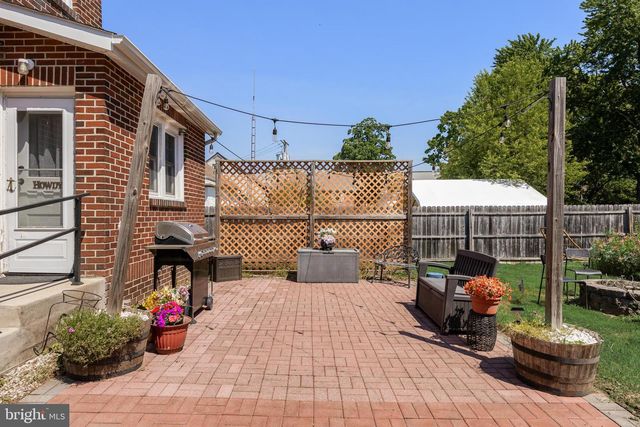 615 N WALNUT AVE, Magnolia, NJ 08049