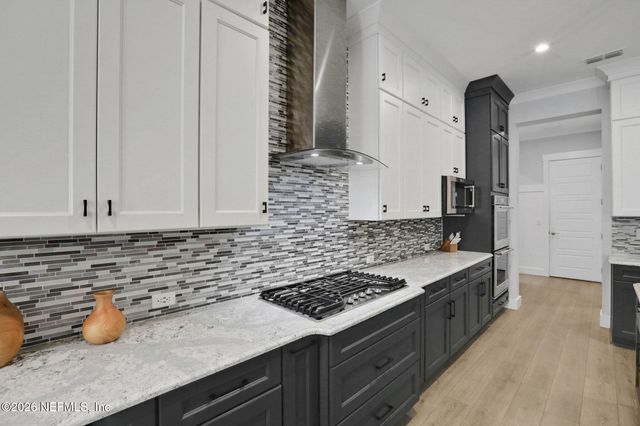 200 WHITE HORSE Way, St. Johns, FL 32259